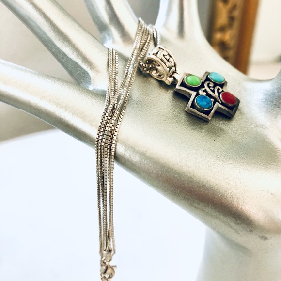 Vintage Silver Stone Cross Necklace - Picture 9 of 12